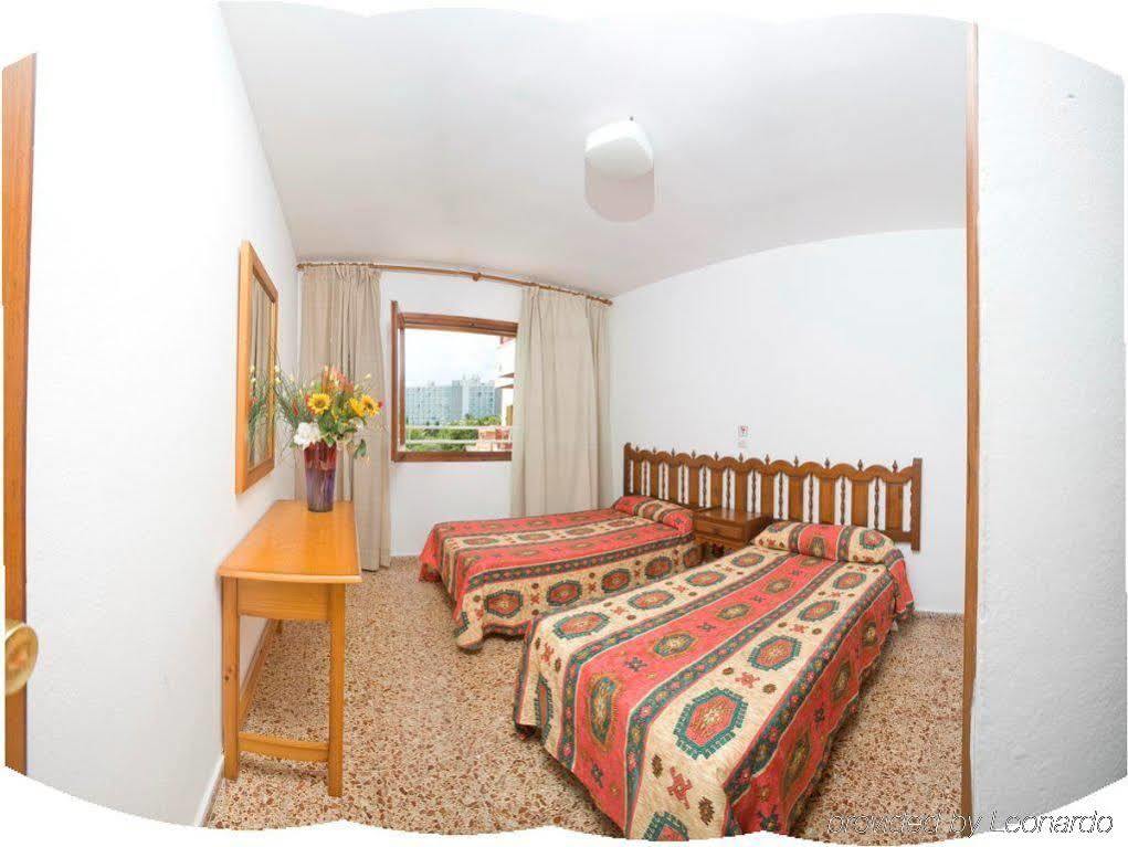 Apartamentos Poseidon I Ibiza Island Room photo